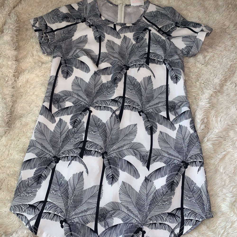 Shift dress